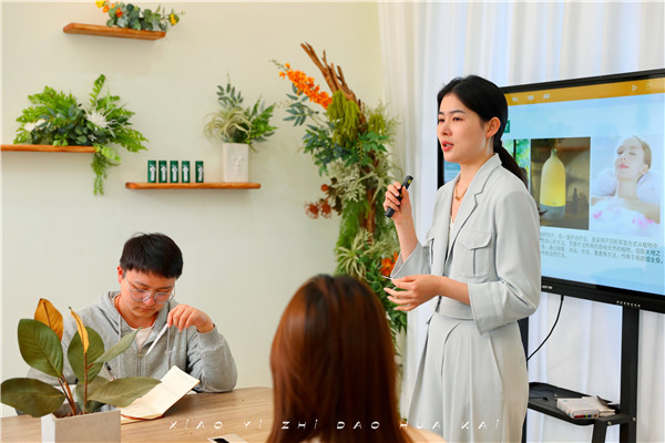 7万家化妆品企业“消失”，植到花开以芳疗切入赛道，迸发新蓝海商机